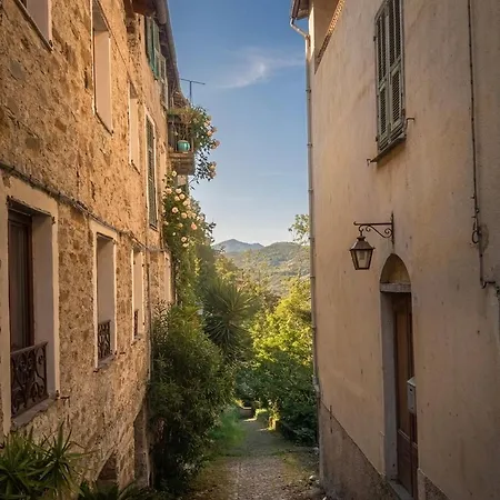 La Rocca Sospesa Affittacamere Apricale