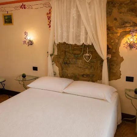 La Rocca Sospesa Vendégház Apricale
