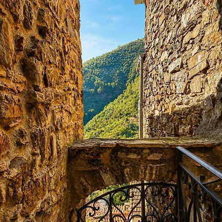 La Rocca Sospesa 3* Apricale
